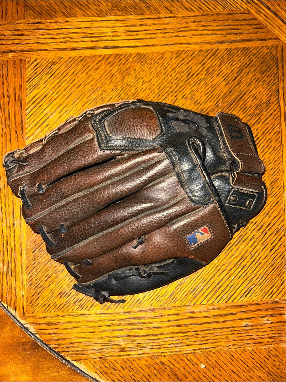 Wilson A200 Baseball Glove